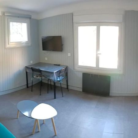 Studio Bormes Village Exterior foto